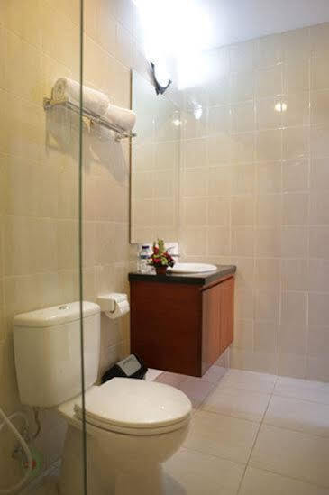 Puri Jayaraja Guest House Кута Экстерьер фото